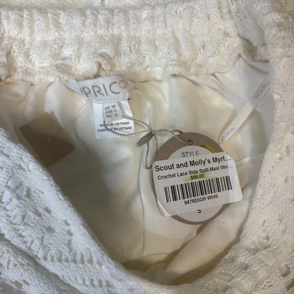 NEW APRICOT crochet lace maxi skirt with split in off white - Image 4