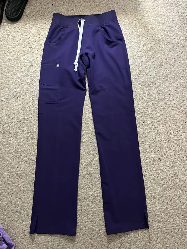 FIGS Purple Jam Scrub Set - Image 7