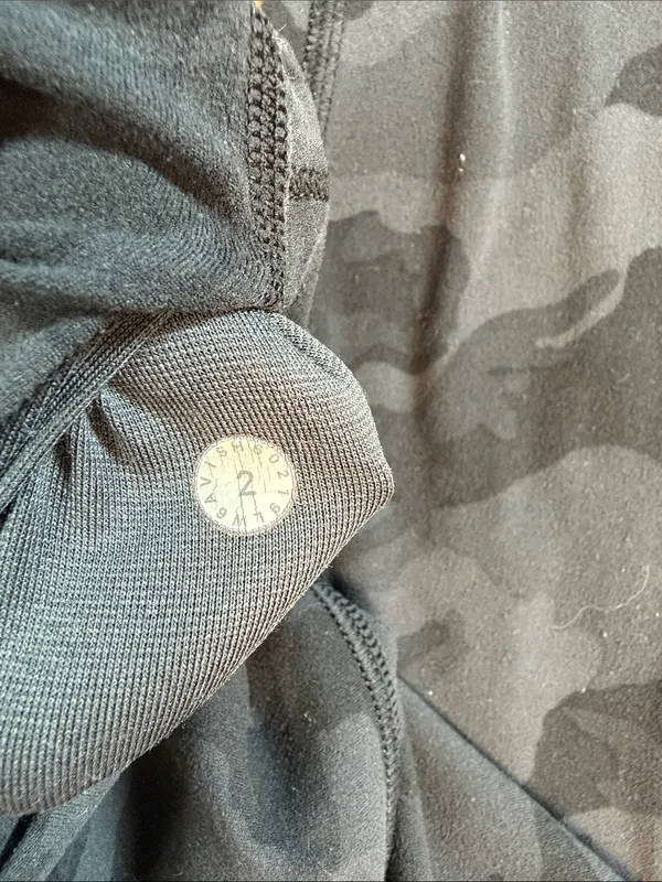 Lululemon Black Camo High-Waist Leggings - Image 3