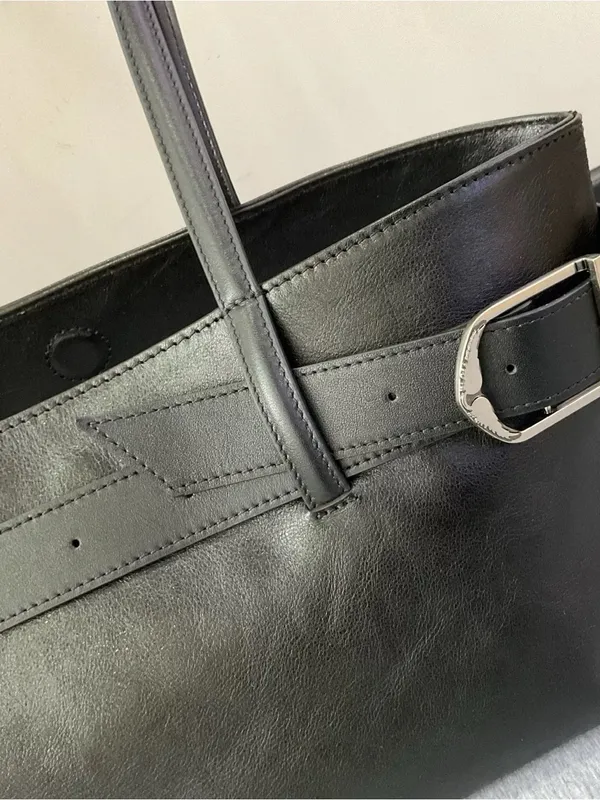 Zadig & Voltaire Women's Black Jane Shopper Bag - Image 5