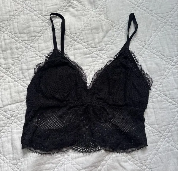 Gilly Hicks Lace Bralette - Image 3