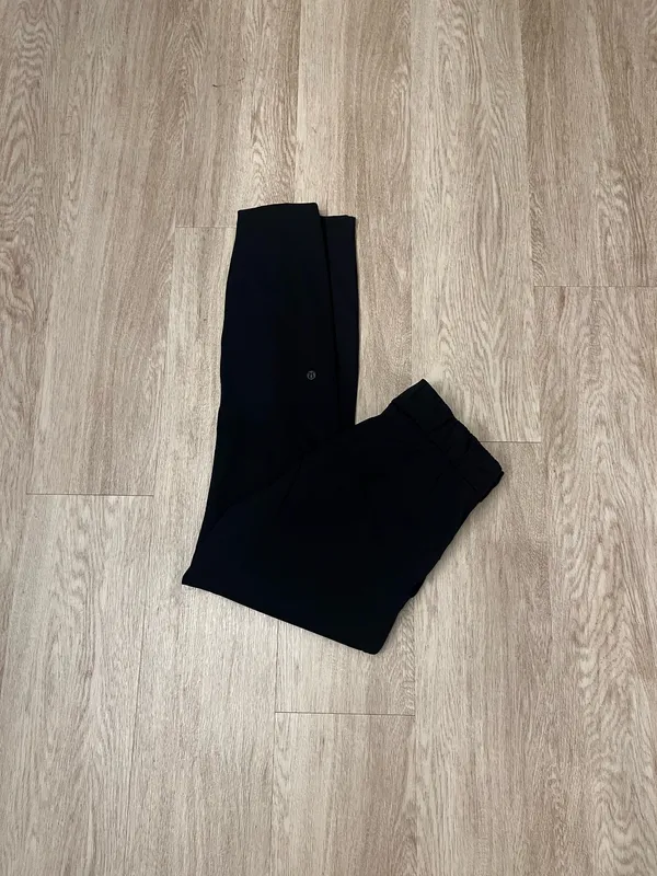 lululemon pants - Image 3