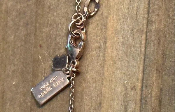 Kate Spade rose gold initial E necklace - Image 3