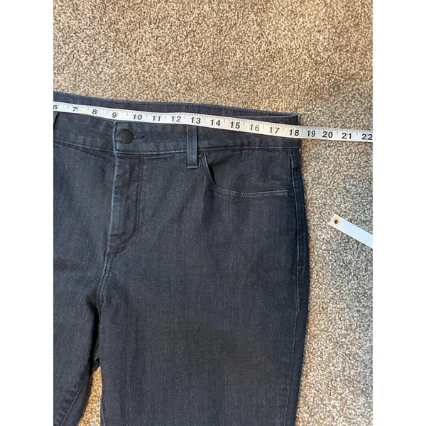 NYDJ "Billie" Mini Bootcut Jeans. Size 16 Plus Petite Blue - Image 4