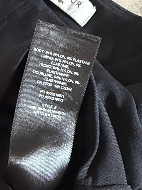 Aritzia Contour Black Crewneck Cropped Long Sleeve Top Size Small - Image 5
