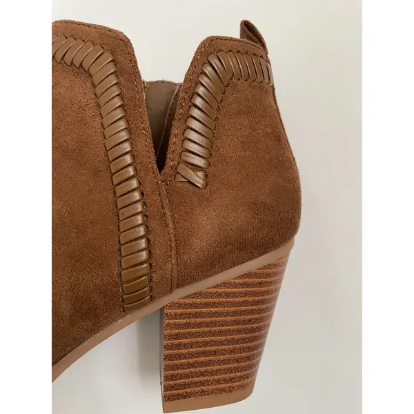 Dolce Vita Heeled Pointed Toe Suede Western Bootie Brown Tan Size 7 NEW - Image 7