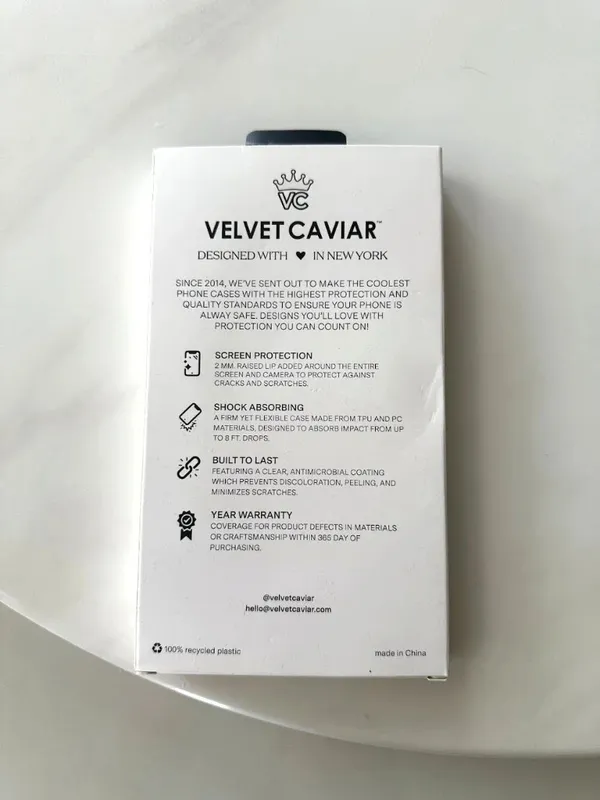 Velvet Caviar Houndstooth iPhone 16 Pro Case Black White Plaid - Image 3