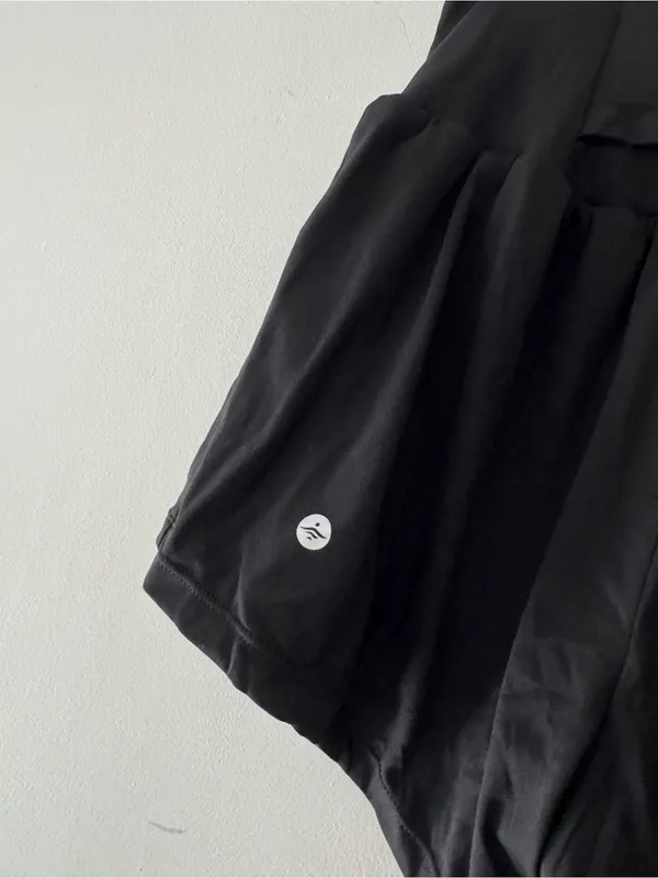 Halara Black Athletic Shorts Double Layer 2 in 1 - Image 4
