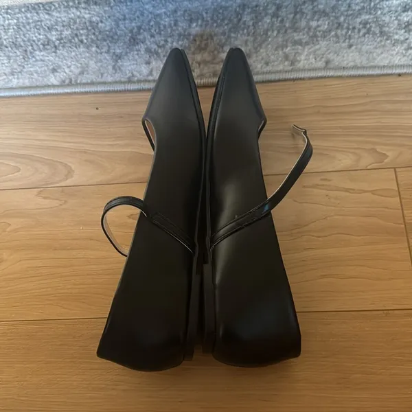 musshoe black square ballet flat Size 8 - Image 5