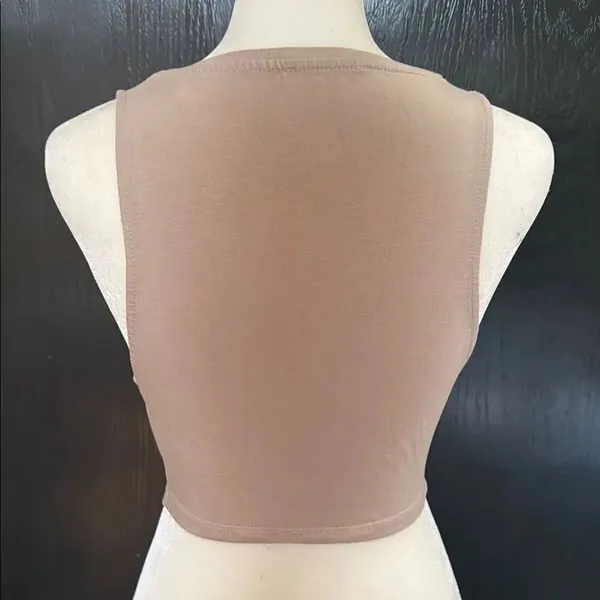 Zara Classic Tan Sleeveless Crop Top. Size Small. - Image 3