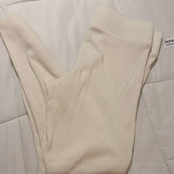 Old Navy High-Waisted Cozy Rib-Knit Lounge Leggings Creme de La Creme Size M - Image 8