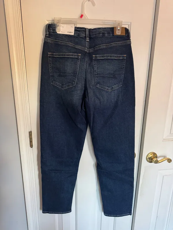 American Eagle Jeans Mom - Image 2