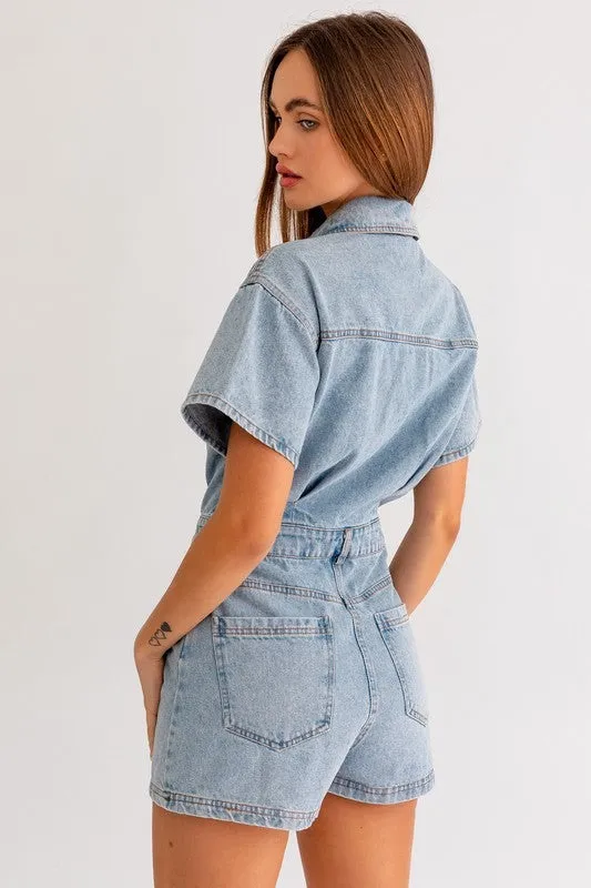 Le lis | Short Sleeve Denim Romper - Image 2