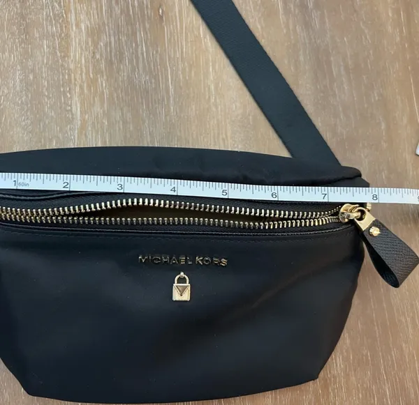 Michael Kors Black Waist Bag - Image 5
