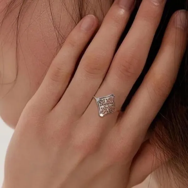 Boutique NEW 14k White Gold Plated Cut‎ Out Filigree Hollow Flower Ring, Size 7 - Image 14