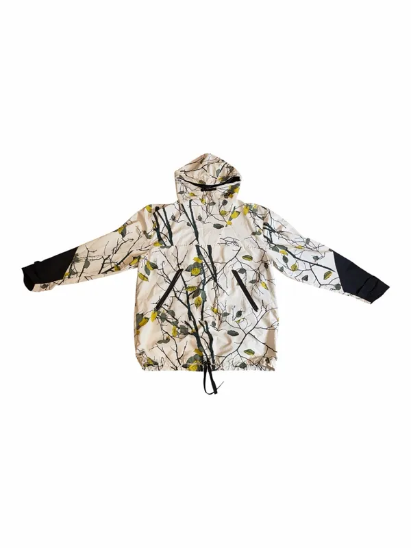 New Balance Cream Floral-Print Wind Breaker Jacket with Black Sleeve Panels - Image 3