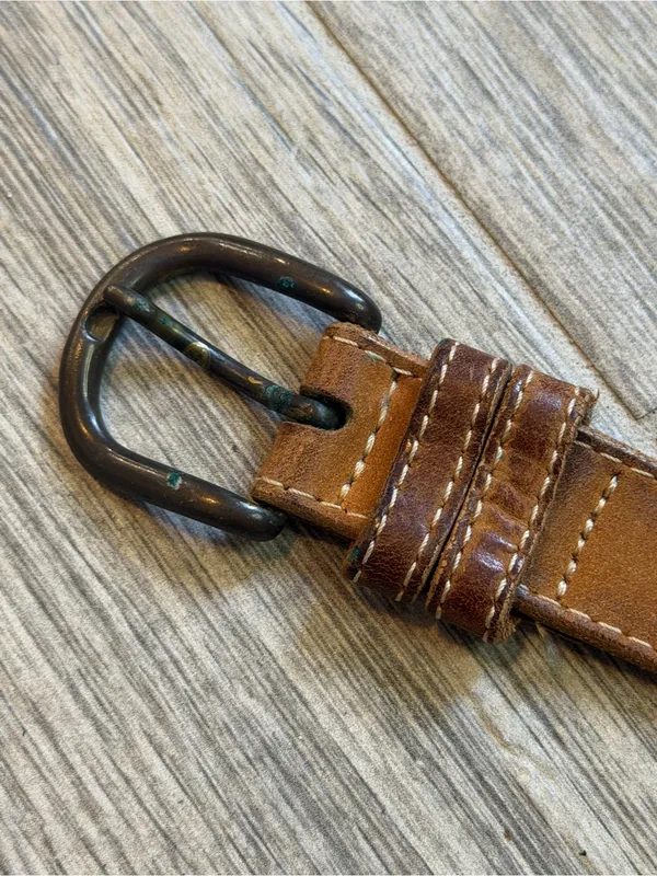 Vintage Y2K Gap Brown Leather Belt Brass Women's Small Distressed - Image 2