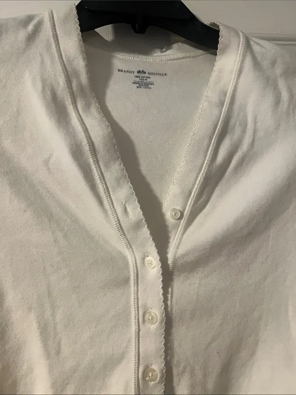 Brandy Melville Cream Ribbed Lettuce-Trim Button Crop Top - Image 3
