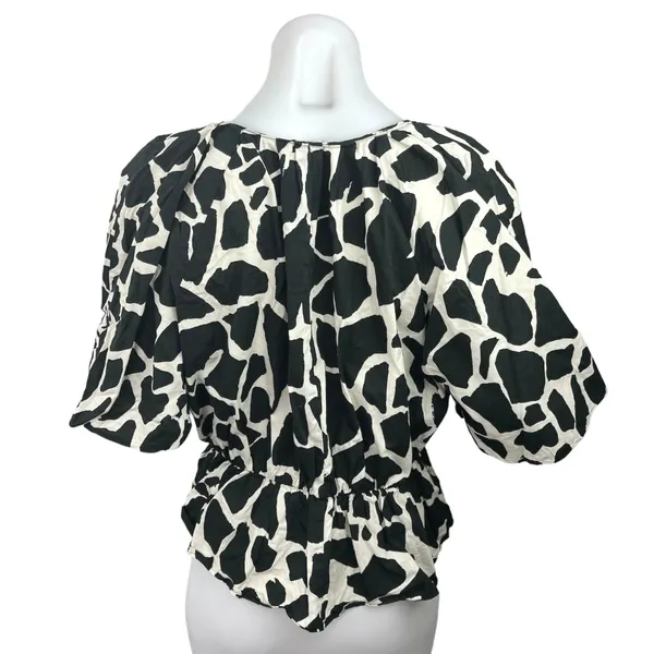 Zara Black White Animal Print V-Neck Short Sleeve Peplum Pullover Blouse Top M - Image 2