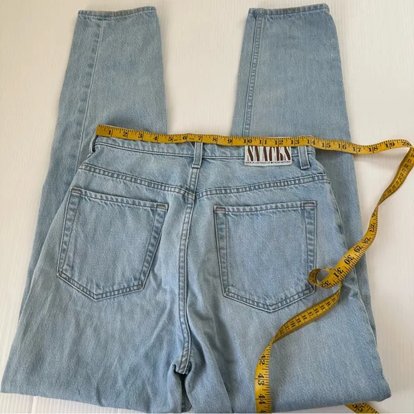 MOTHER Snacks High Waisted Twizzy Skimp Jeans Just a Nibble, 28 - Image 12
