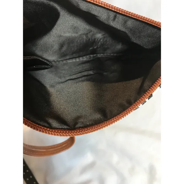 Boetree Boutique Zebra Print Canvas Wristlet EUC - Image 4