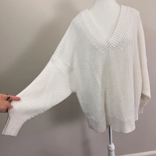 Banana Republic Cream White Oversized Chunky Knit V-Neck Sweater 100% Cotton Lrg - Image 6