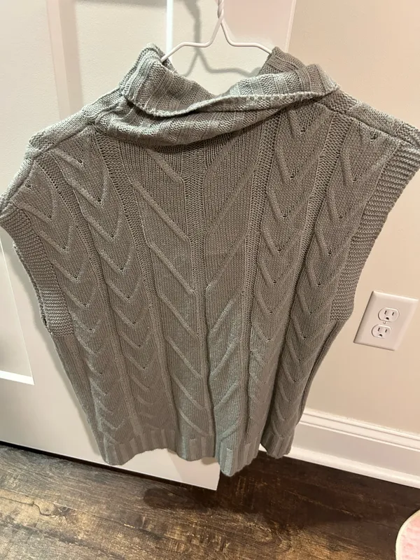 Shein Sweater Knit Vest - Image 2