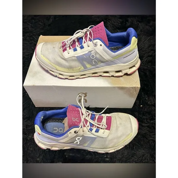 ON CLOUDVISTA multicolored lace up shoes sneakers women’s 9.5 Preowned - Image 8