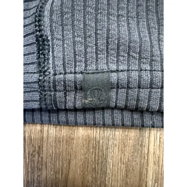 Lululemon‎ RIBBED SOFTSTREME CROPPED TANK BLACK SZ 2 - Image 3