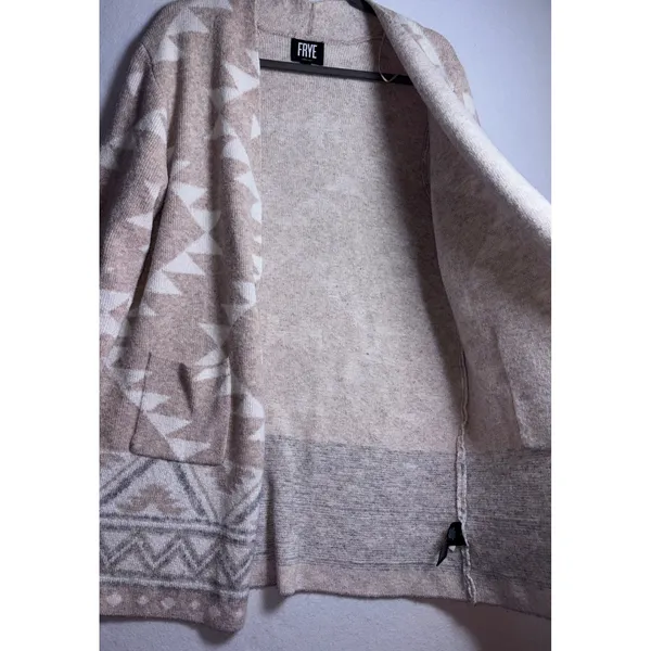 Frye Womens XL Beige Geometric Southwestern Open Front Knit Cardigan Sweater - Image 5