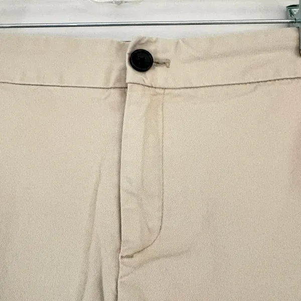 Banana Republic Hampton Fit Khaki Chino Shorts Beige Size‎ 10 - Image 2