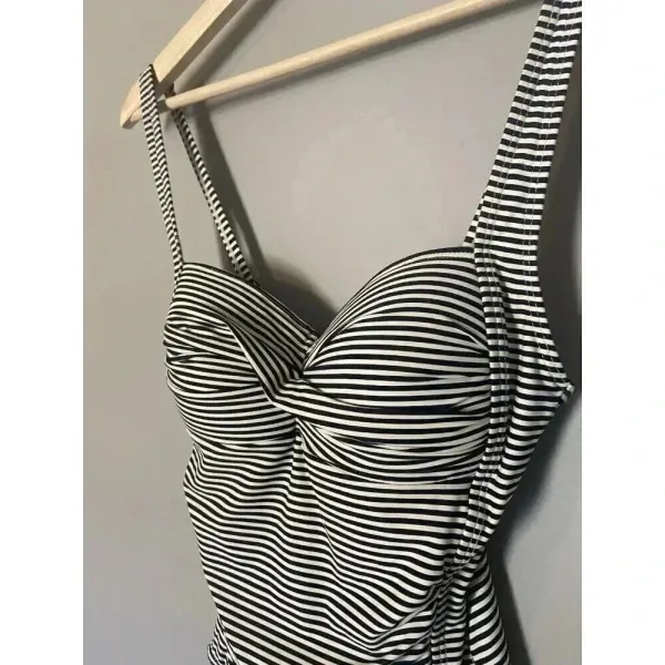 NIPTUCK SWIM Joanne One-Piece Swimsuit Size 6 Sorrento Black &‎ White Stripe - Image 3