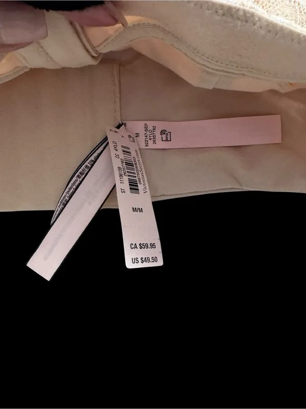 Victoria's Secret Lace Front-Closure Comfort Bra in Light Beige nwt - Image 4