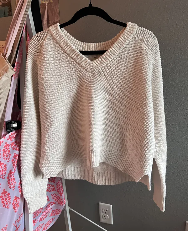 madewell arden v-neck cropped sweater - Image 2