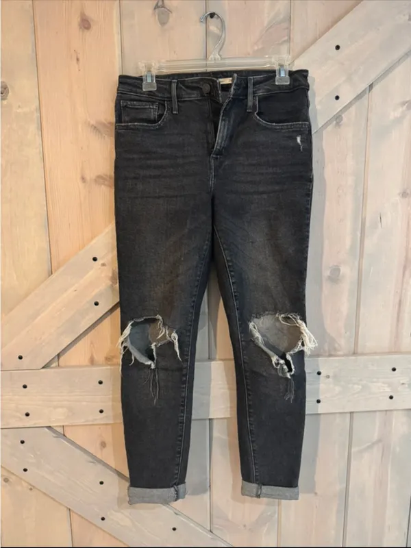 Levi's 721 High Waisted Distressed Black Jeans Sz 28 - Image 3