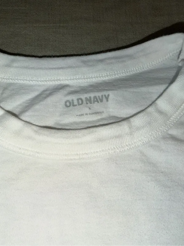 Old Navy White T-Shirt with Light Blue Graphic - Image 2