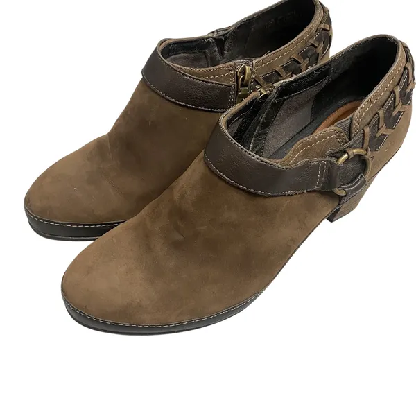 Clarks‎ Artisan Mural Ankle Booties Womens Sz 8W Brown Leather Zip Harness - Image 3