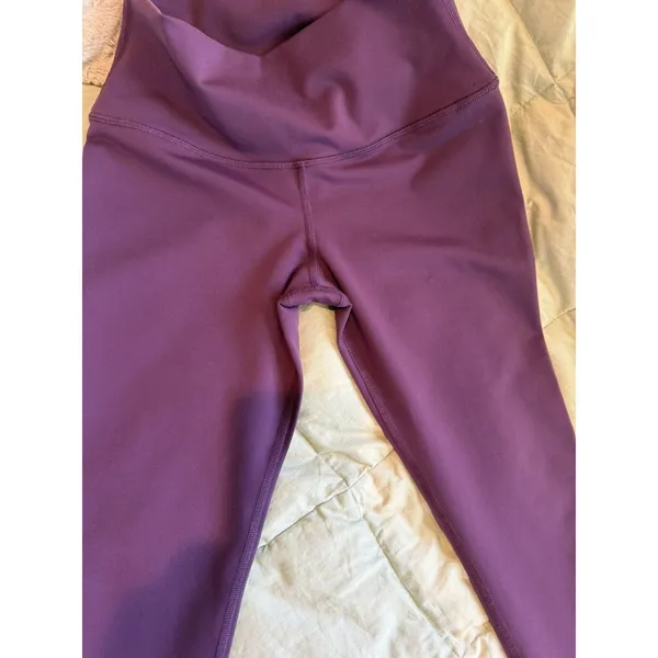 ALO Yoga Airbrush 7/8 Leggings Size S - Image 11