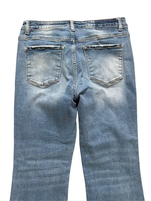 Vervet Bootcut Jeans Style V2440 Asymmetrical Hem Womens Size 31 - Image 4