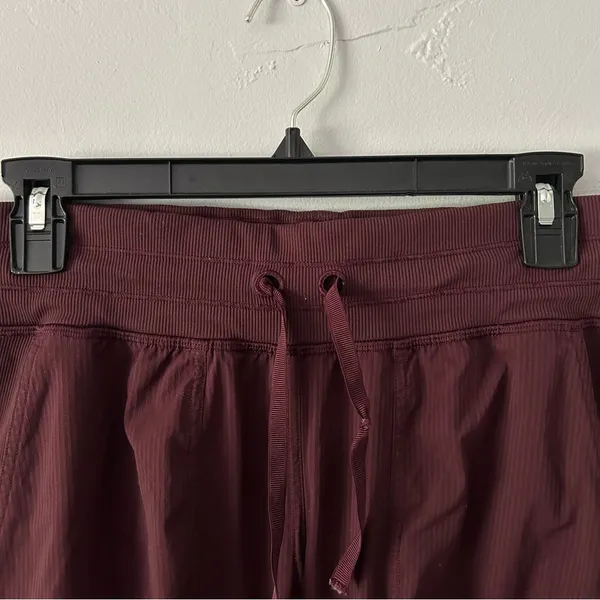 Lululemon Dance Studio Joggers in Cassis Burgundy Size 8 - Image 3