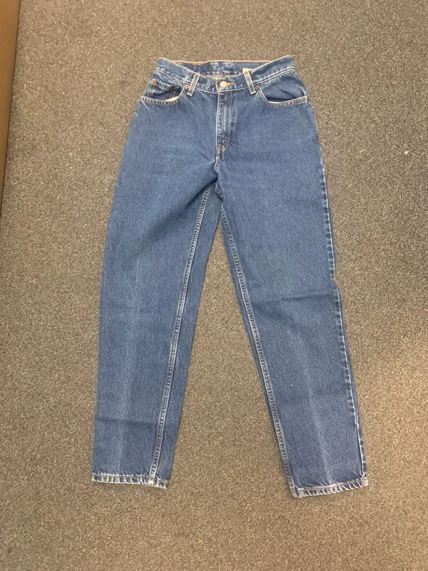 Vintage 550 Levi's jeans - Image 2