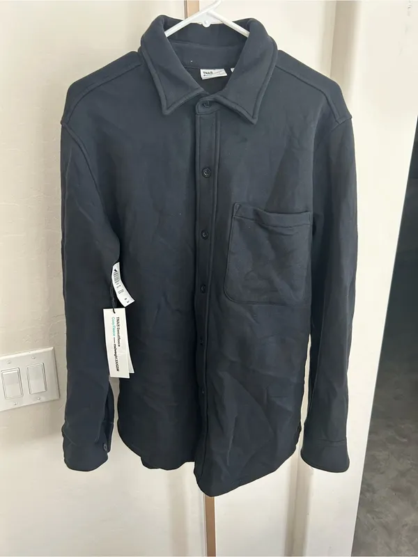 Aritzia Tna Cozy Fleece Boyfriend Shirt Jacket Black Medium NWT $88 - Image 3
