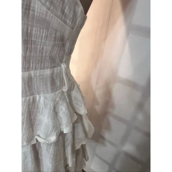 Saints & Secrets White Plunging Neck Ruffle Tiered Sleeveless Mini Dress Medium - Image 4