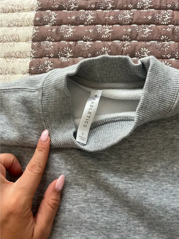 Fabletics Oversized Sweatshirt - Image 3