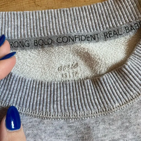 Aerie size extra small grey pullover fleece sweatshirt comfy athlesiure - Image 4