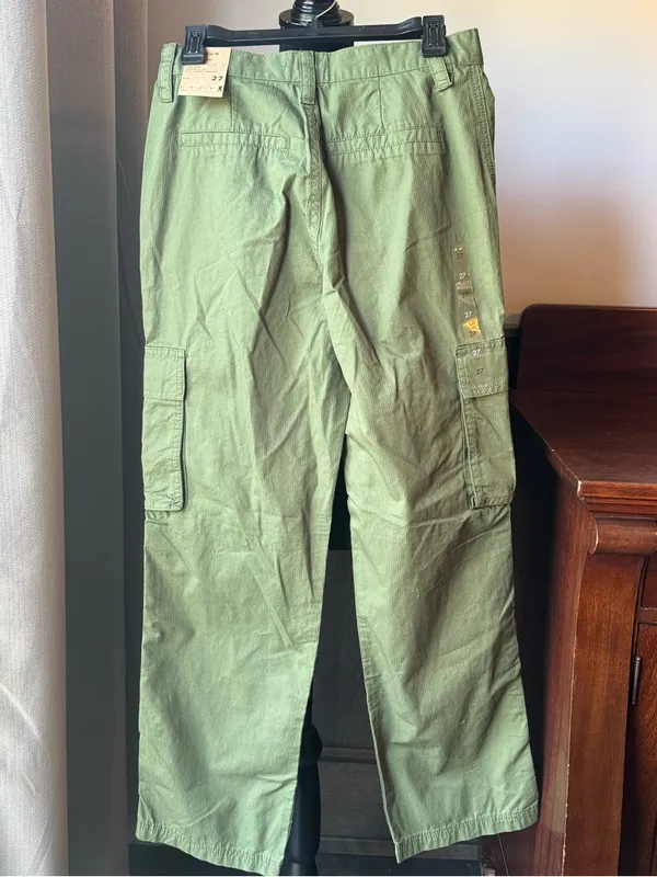 Pacsun Women's Utility Cargo Pants in Olive Green 27 NWT - Image 2