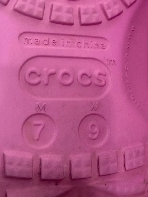 Crocs Classic Clog Sandals in Pink, Unisex Size Men's 7 / Women's 9 - Image 2