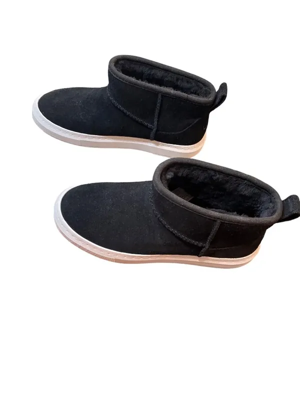 UGG Alameda wms black suede shearling lined mini ankle boot sz 5.5 SKU 10-471 - Image 3