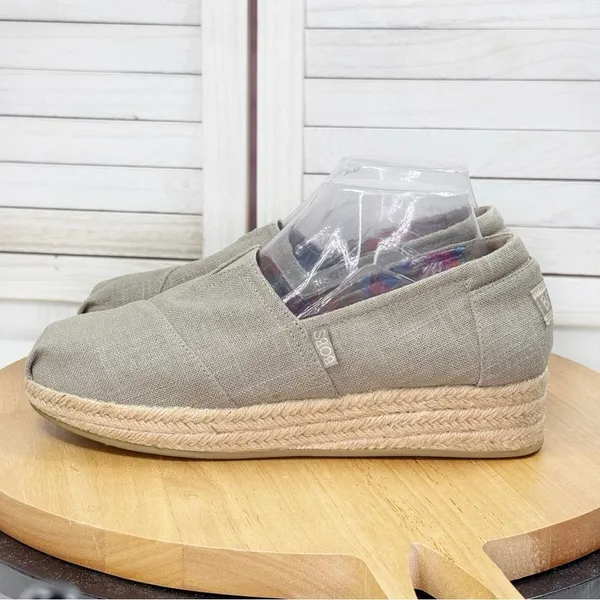 Bobs‎ by Skechers Highlights High Jinx Canvas Wedge Espadrille Shoes Tan 9 - Image 3