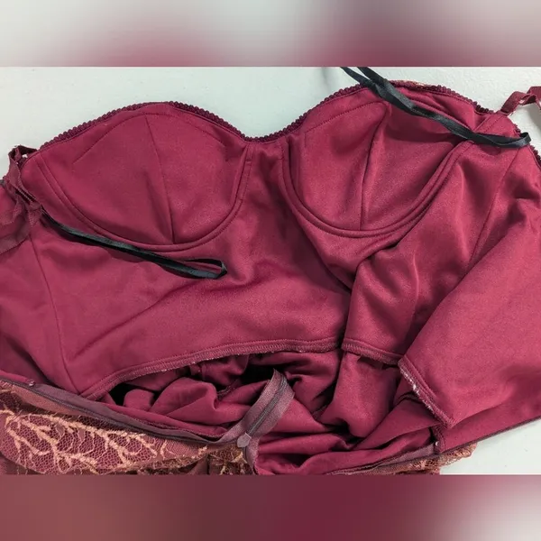 Rtr sz0 Katie May Venus Jumpsuit red wine lace gold shimmer metallic skinny 1 PC - Image 10